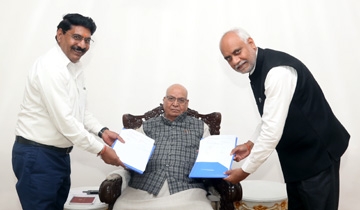 MoU Signed between RGPV and Rani Durgavati University in presence of Governor