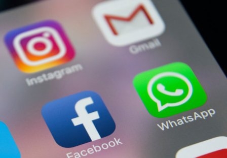 Easily find out the login activity of Facebook, WhatsApp, and Instagram 