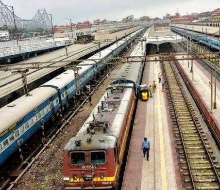काफ़ी सतर्कता के बाद ही शुरू हो सकती हैं यात्री गाड़ियां