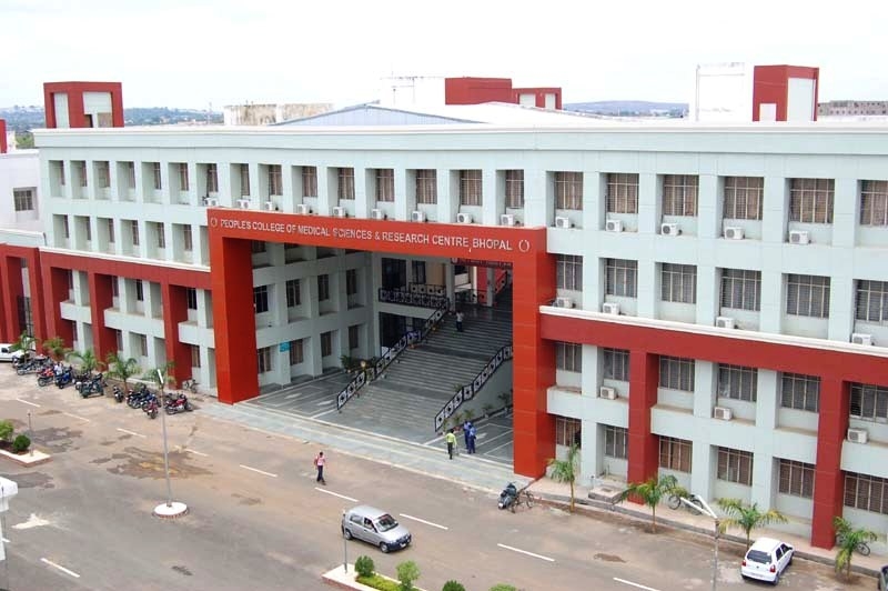 People’s College of Medical Sciences starts innovative programme on critical care nursing