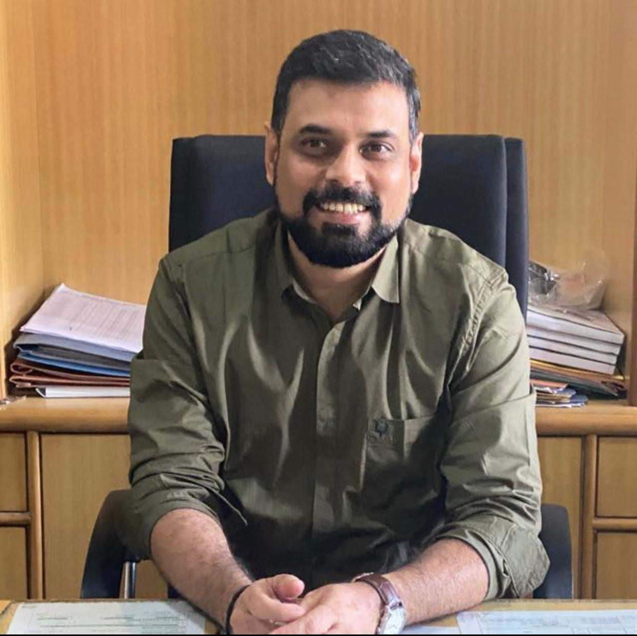 माउथवॉश से कोरोना वायरस के खतरे के कम होने पर जारी हैं रिसर्च: डॉक्टर संजीव त्यागी