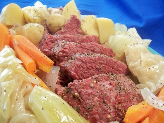 Slow-Cooker Corned Beef and Cabbage
