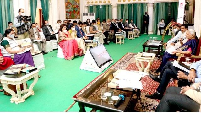 Transparency in University works is essential: Governor Patel
