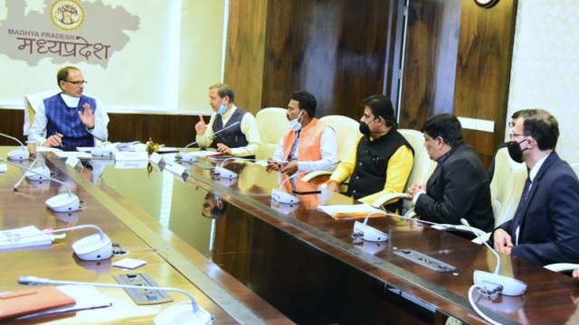 Industrialists call on CM Chouhan for setting up industries