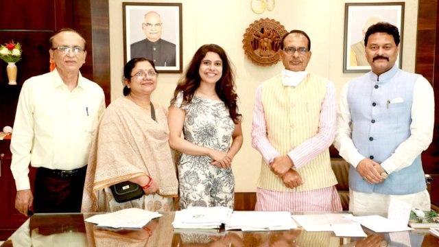Women empowerment should also be the theme of films: CM Chouhan