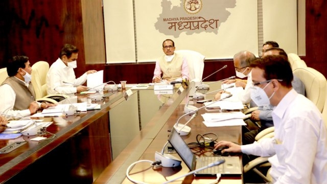 Create one lakh jobs every year through animal husbandry and dairy development: CM Chouhan