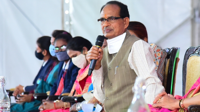  Chief Minister holds live dialogue with members of self-help groups