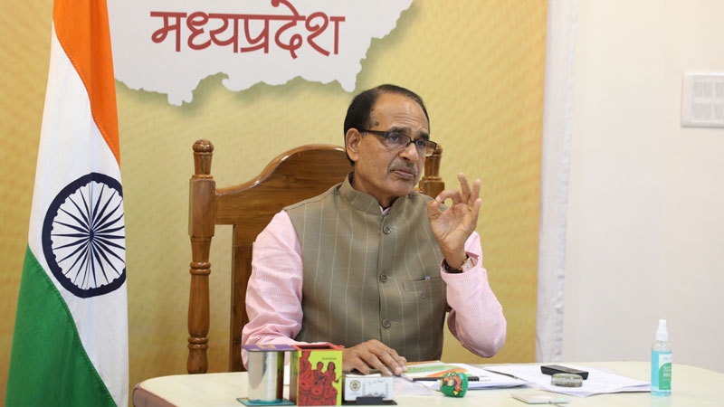 Covid care centres should be regularly monitored - CM Chouhan