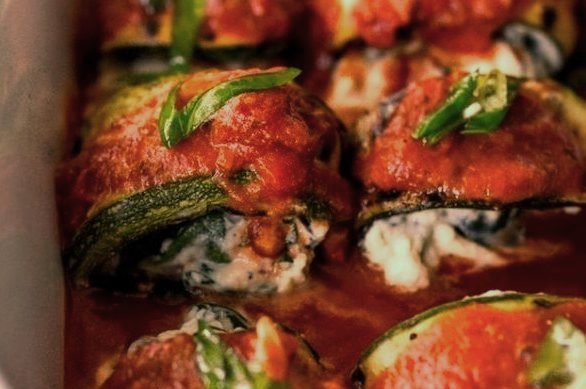 vegan zucchini roll ups with spinach & basil