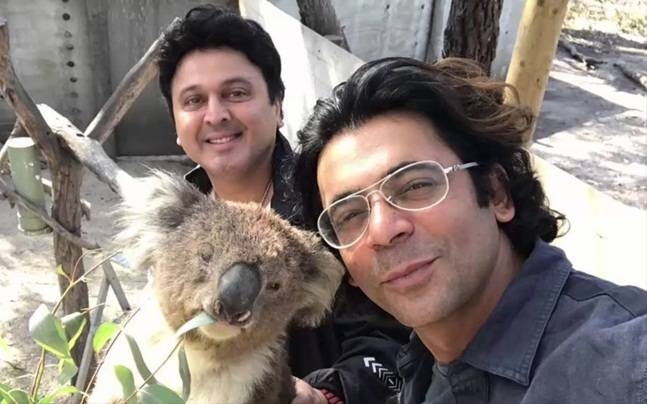 Sunil Grover and Ali Asgar teamed up for Sabse Bada Kalakaar at Sony TV!