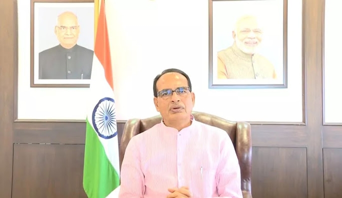 Corona pandemic is gradually coming under control: CM Chouhan