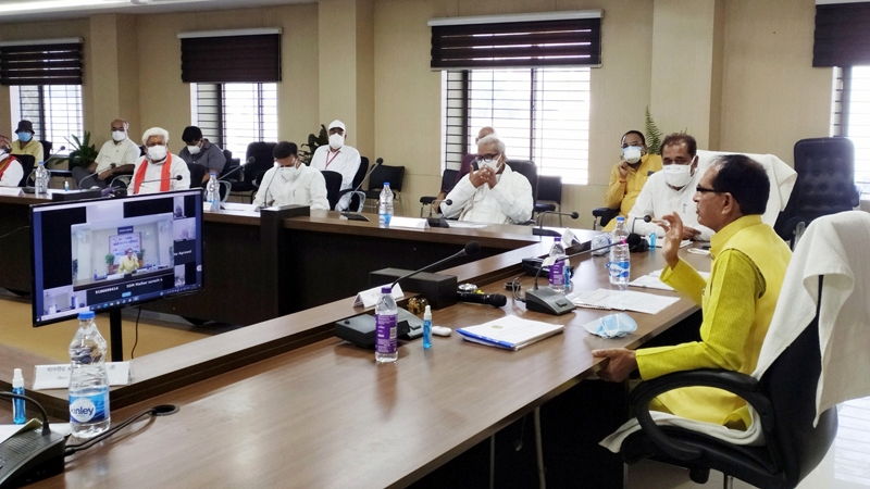 Efforts to eradicate corona infection by May with cooperation of everyone: Chief Minister Chouhan