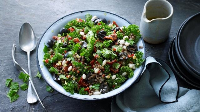 Lentil, bean and kale salad