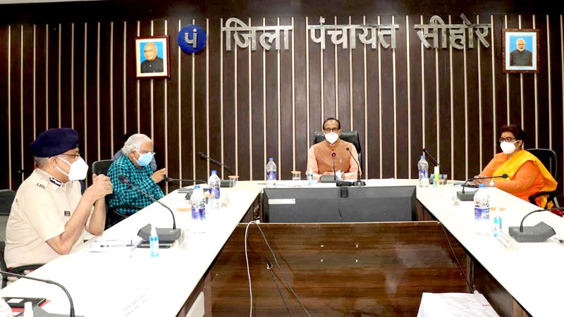 Work with full capacity to eliminate Corona infection – CM Chouhan