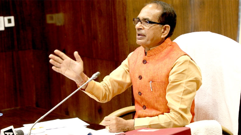 Students should launch public awareness campaign on Covid preventive measures: CM Chouhan