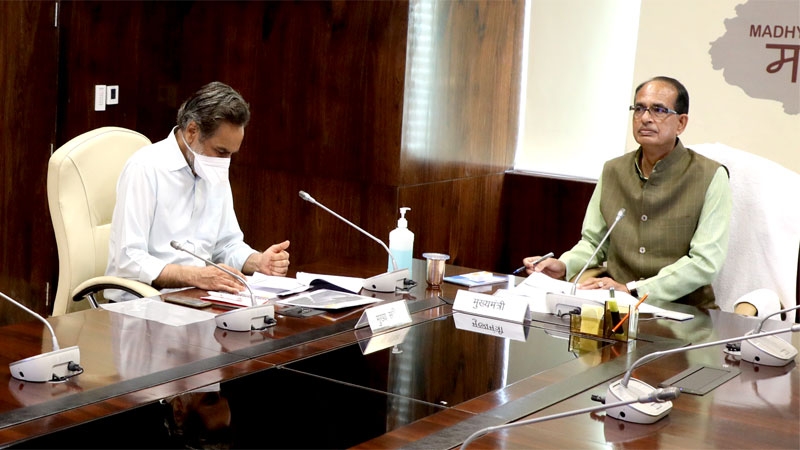 Hospitals affiliated in Ayushman Bharat Yojana should be checked- CM Chouhan