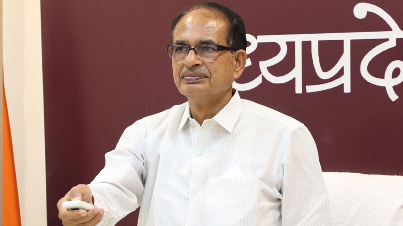 CM Chouhan inaugurates oxygen plant of Jaora Civil Hospital