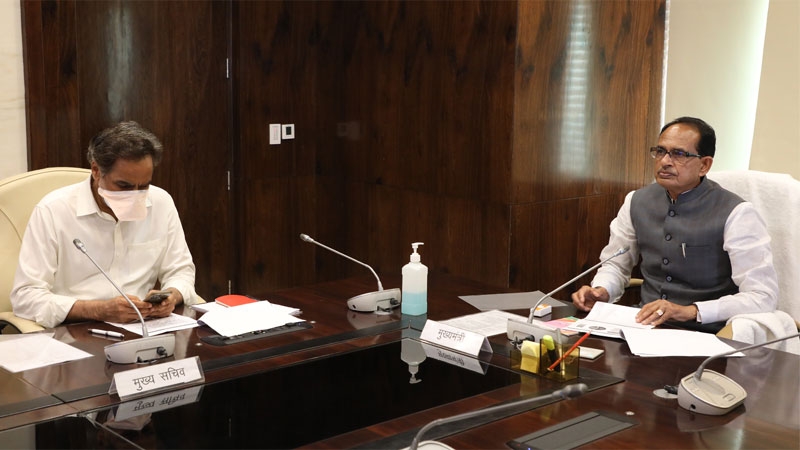Will have to learn from the reasons and circumstances of the second wave of Corona: CM Chouhan