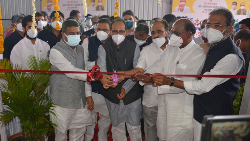 Will leave no stone unturned for possible third wave of Corona – CM Chouhan