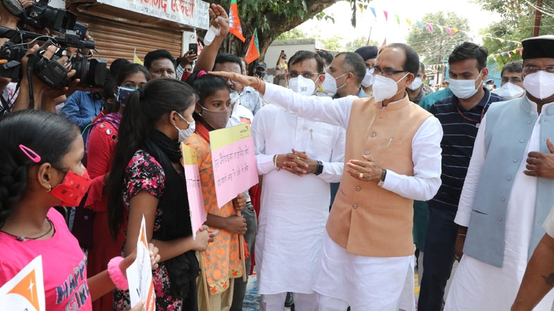 If vaccine is administered, markets can remain open and economic activities can continue – CM Chouhan