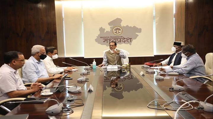Crisis Management Committees to decide on starting schools: CM Chouhan