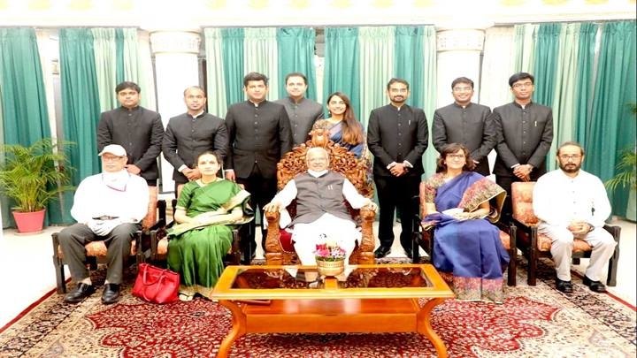 Mix up and communicate with common man : Patel