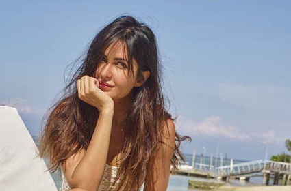 ​How long one can be away from the charms of SM? Bewitched Katrina Kaif Joins Instagram!