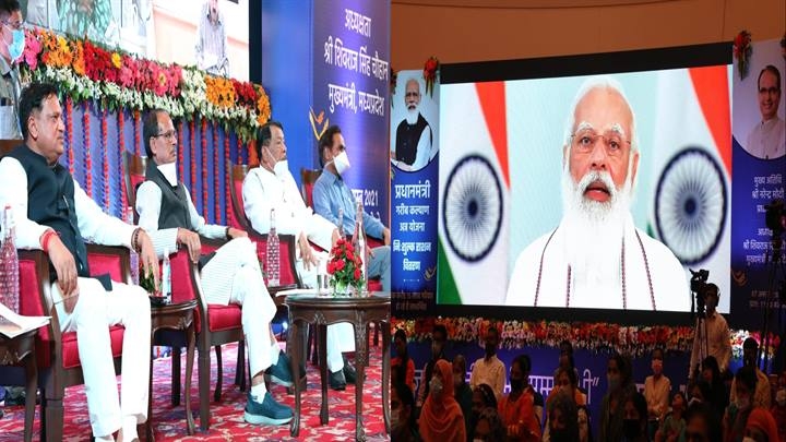 MP has got rid of its identity of sick state under the leadership of CM Chouhan: PM Modi