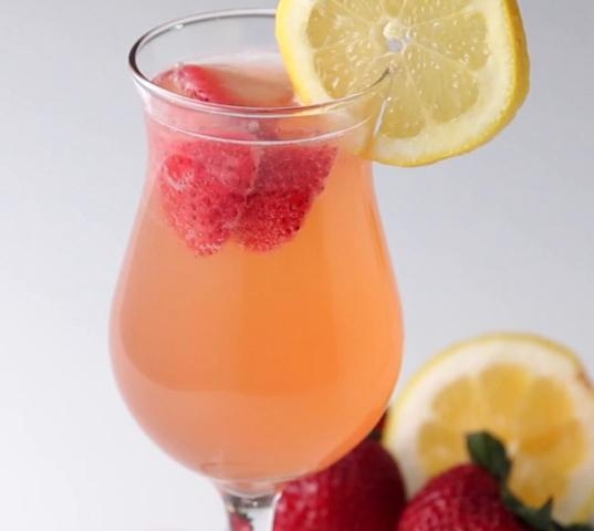Strawberry Lemonade Sangria