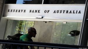  Australia s central bank keeps interest rates on hold 
