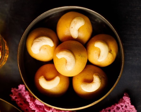 Besan Ladoo
