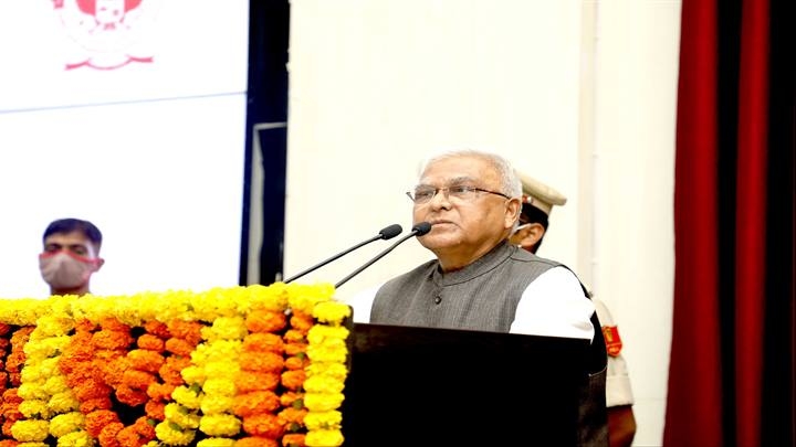 Youths should draw inspiration from the personality of Prime Minister Modi: Governor Patel