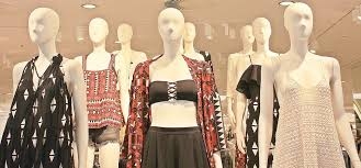  Mannequins promoting  dangerously thin  body ideals: Study 