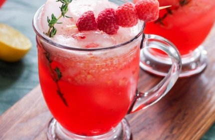 Raspberry Peach Lemonade