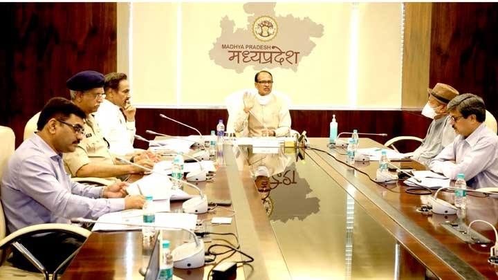  Suraaj means people’s work is done without taking bribe delaying: CM Chouhan