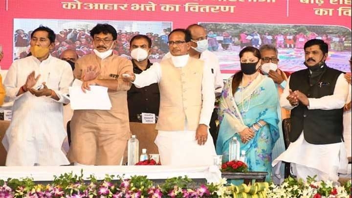 Not contractors but women SHG’s to run nutrition food factories: CM Chouhan