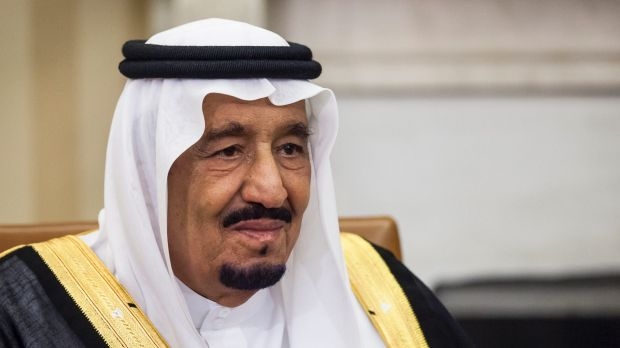  Saudi to allow women to apply for government services 
