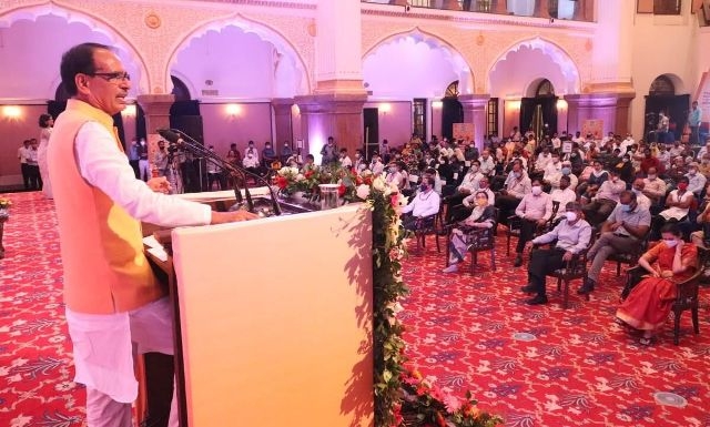 Register e-FIR on Citizen Portal sitting at home - Chief Minister Chouhan