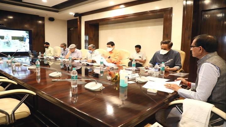 Complete irrigation projects on time and ensure providing benefit to the citizens