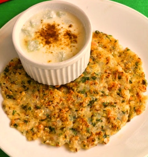 Sabudana Thalipeeth-Navratri Vrat Recipe