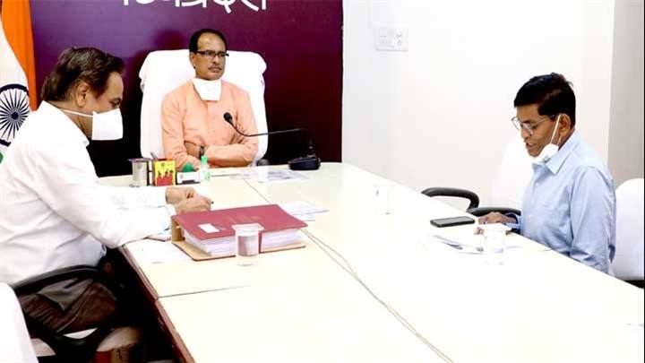 Make every effort to empower daughters: Chief Minister Chouhan