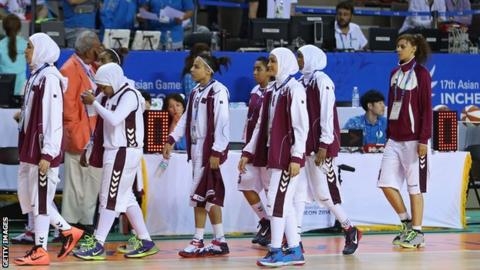  Basketball body green-lights players to wear hijabs at games 