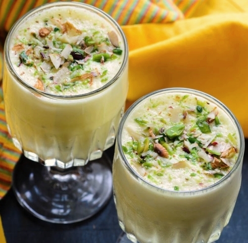 Kesar Elaichi Lassi 