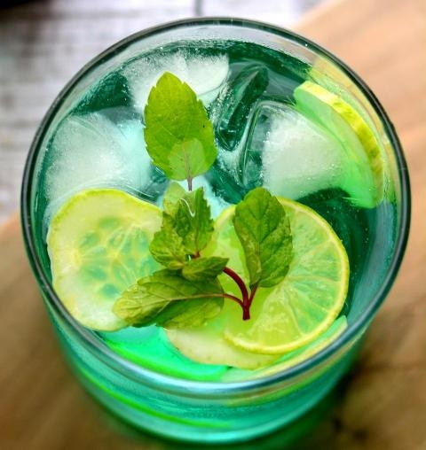 Khus And Cucumber Mojito 