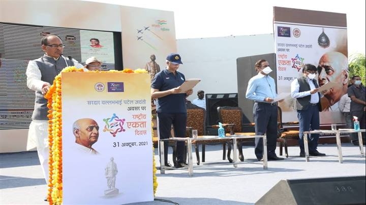  Sardar Patel has set a unique example of national integration: CM Chouhan