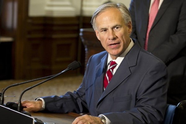  US governor signs bill banning  sanctuary cities  