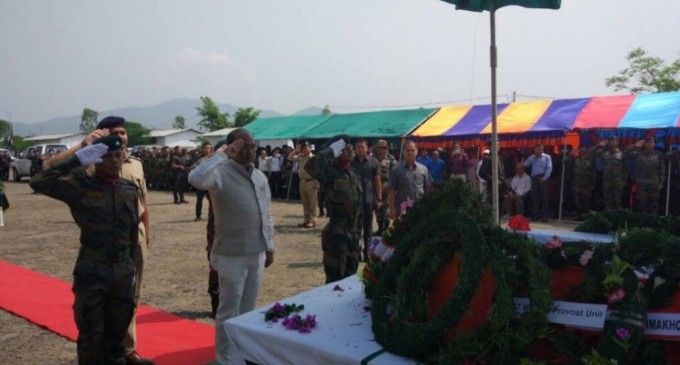  Manipur CM vows to hunt down militant killers 