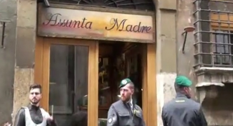  Anti-mafia police close top Rome restaurant, arrest owner 