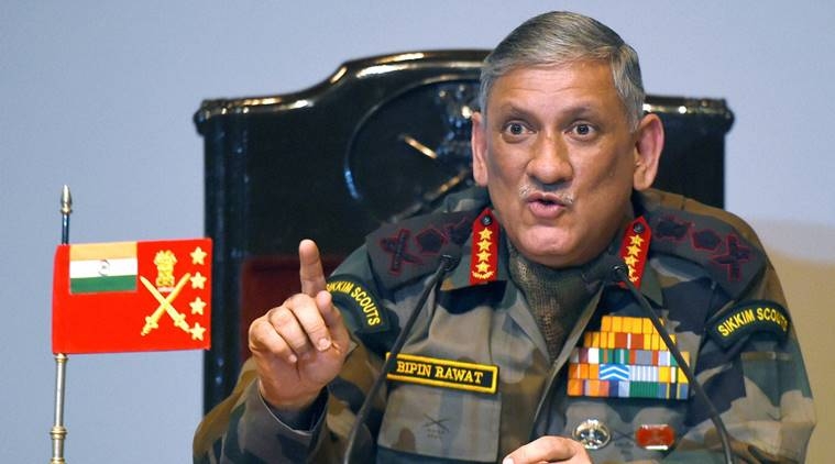  J&amp;K students meet army chief in Delhi (With Image) 