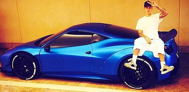 Justin Bieber's fever piercing through the commoners to the celebutante!